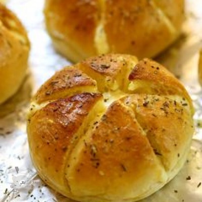 Bánh Mì Bơ Tỏi Phô Mai Hàn Quốc