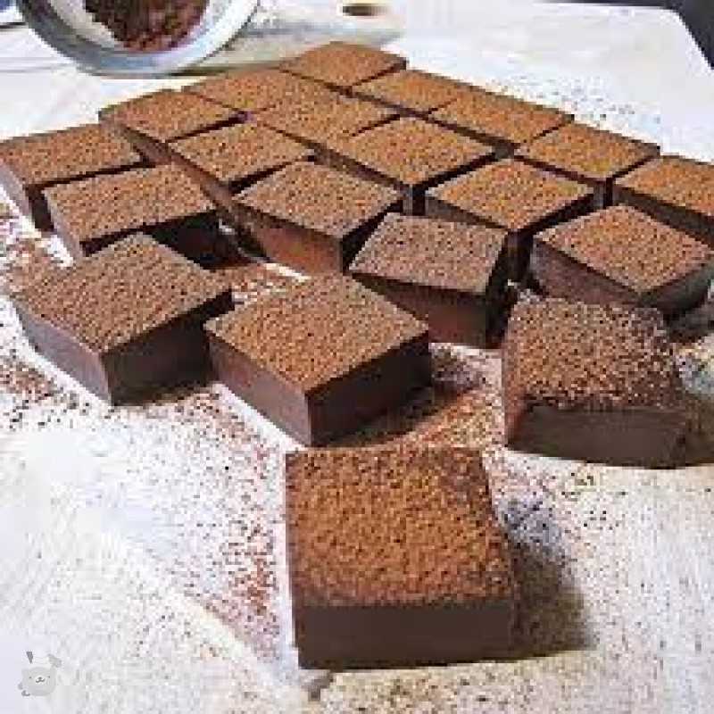 Nama Chocolate (Hộp 10 viên)